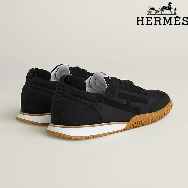 Herm¨¨s Black Bouncing Sneakers