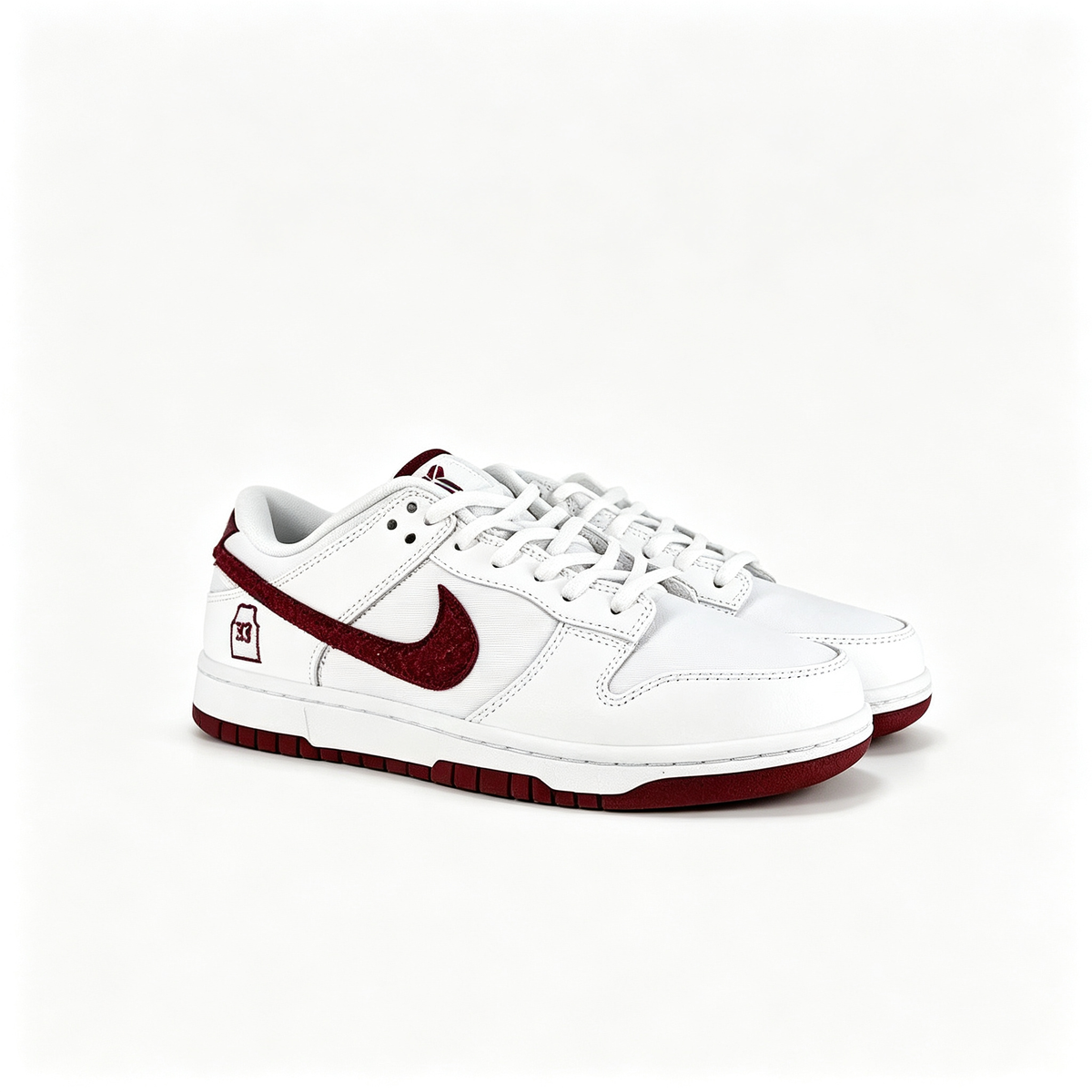 Nike Dunk Low 'White / Team Red' ¨C Suede Swoosh Low-Top Sneakers