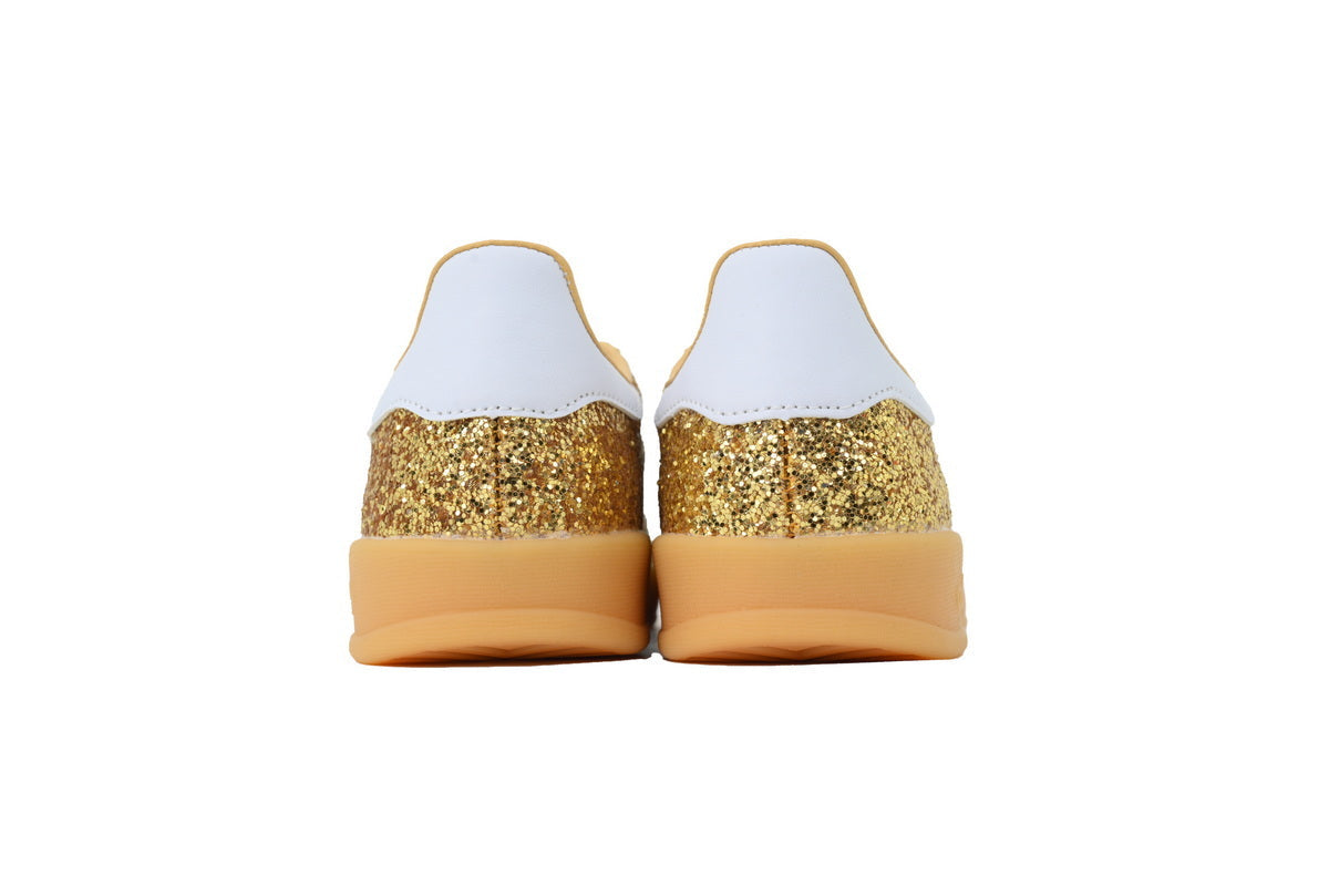 adidas samba  women's shoes  men's samba sneakers adidas samba OG ¨C Retro German-Inspired Sneakers