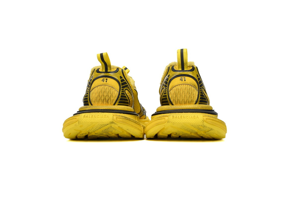 Balenciaga 3XL men's shoes Track Sneaker ¨C Low-Top Chunky Sole balenciaga runners  yellow