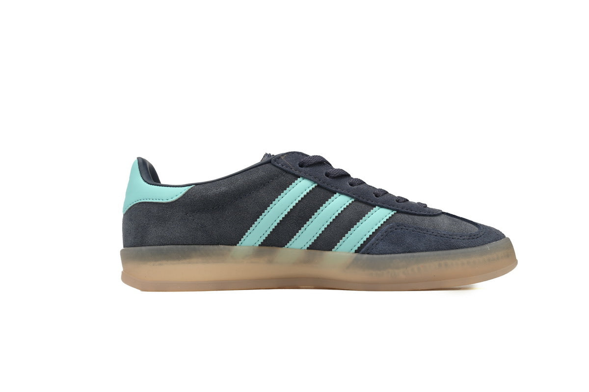 adidas samba  women's shoes  men's samba sneakers adidas samba  OG ¨C Retro German-Inspired Sneakers