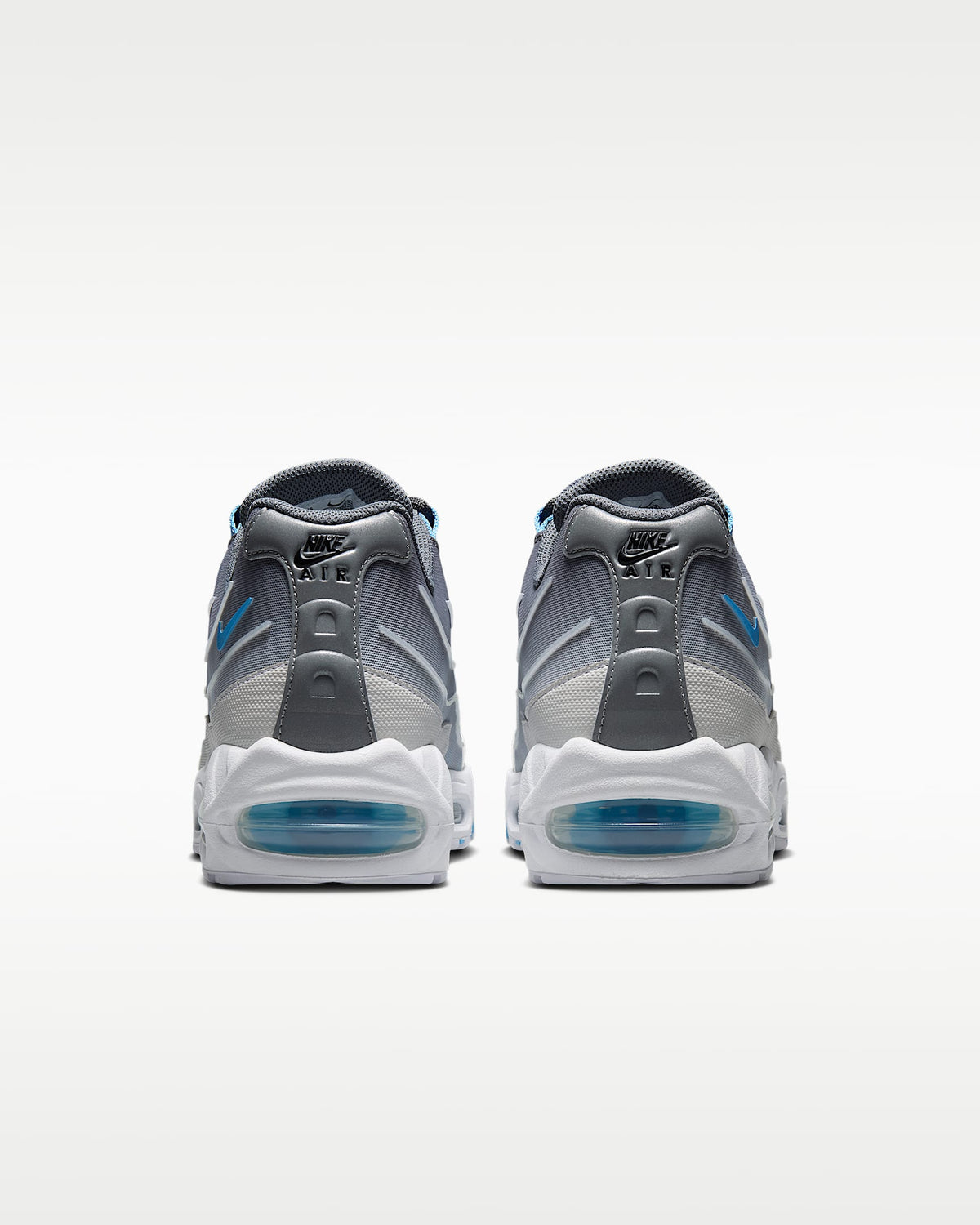Nike Air Max 95 ¨C Grey / Cerulean Mesh Athletic Sneakers