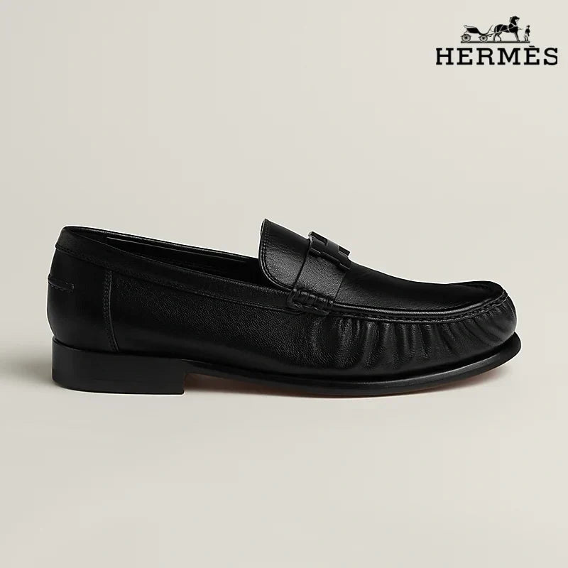 Herm¨¨s Black Leather Loafer with H Buckle