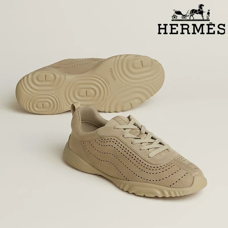Herm¨¨s Black Perforated Leather Sneakers