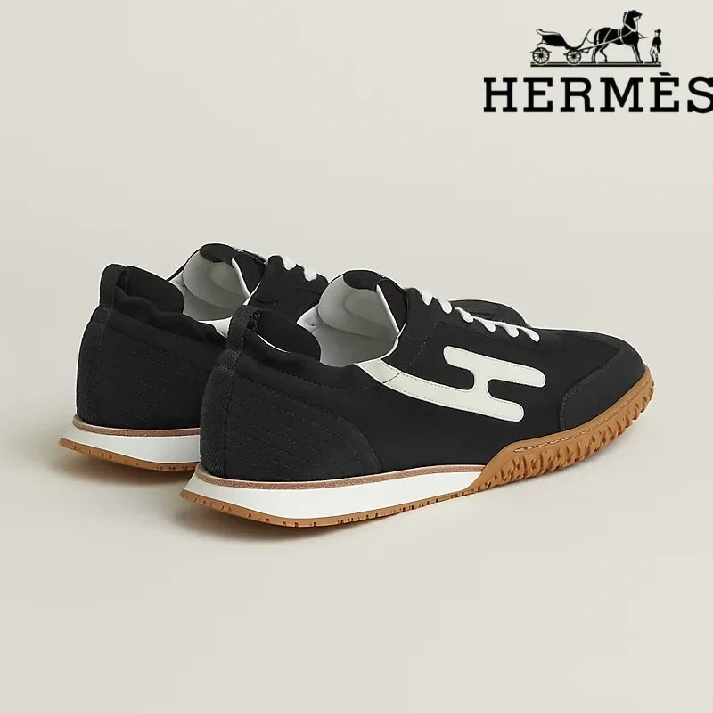 Herm¨¨s Jet Sneaker in Black and White