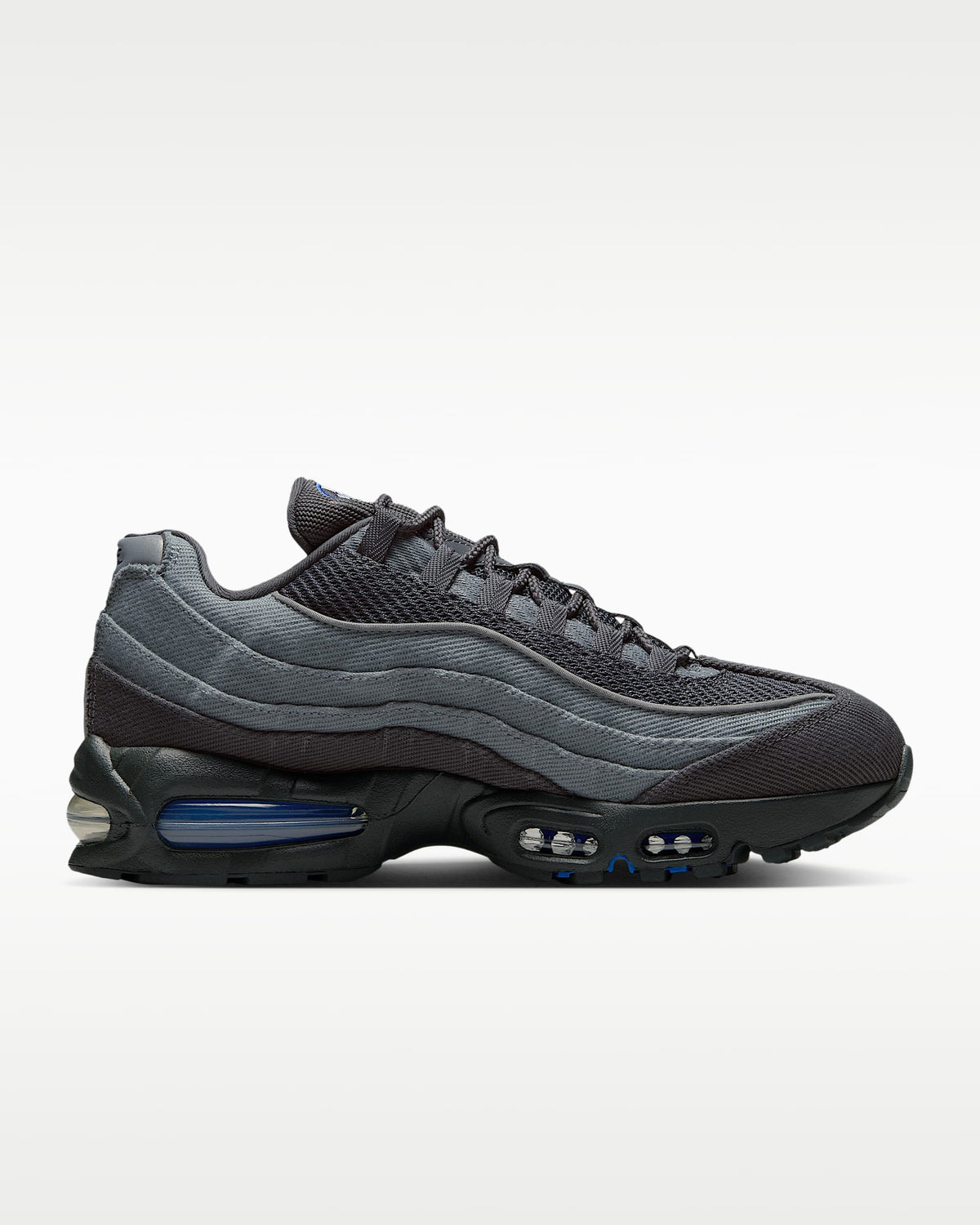 Nike Air Max 95 ¨C Dark Grey / Royal Blue Mesh Athletic Sneakers