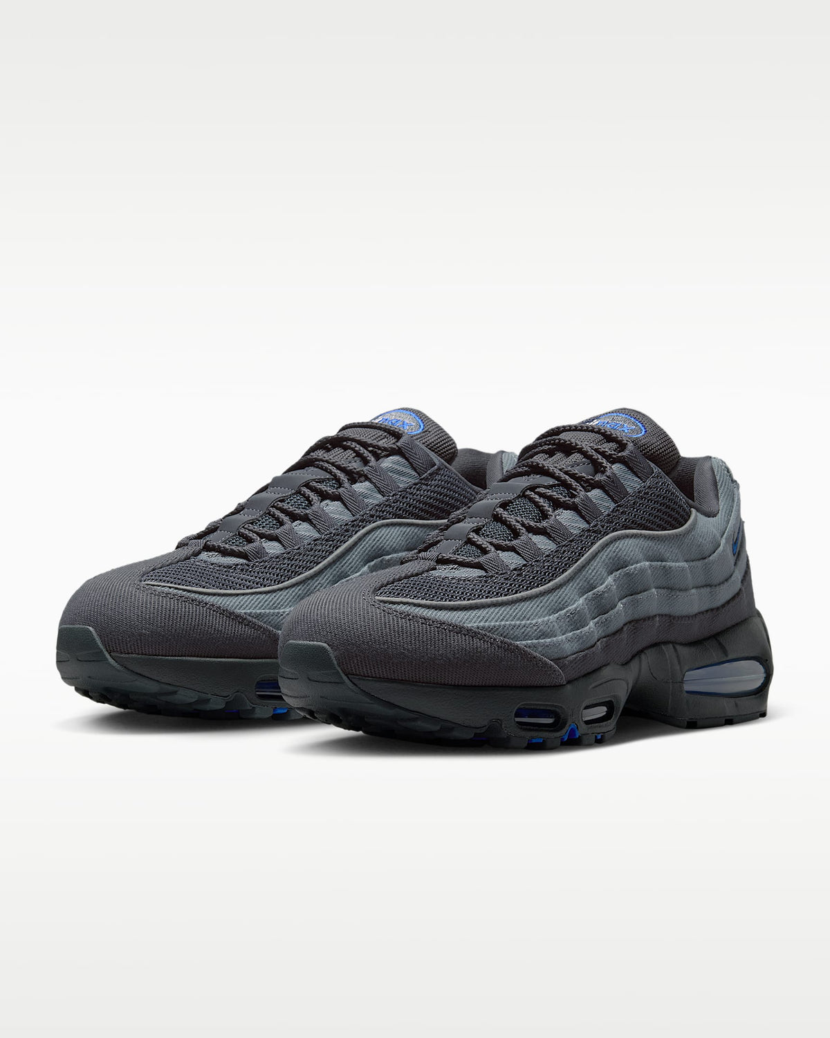 Nike Air Max 95 ¨C Dark Grey / Royal Blue Mesh Athletic Sneakers