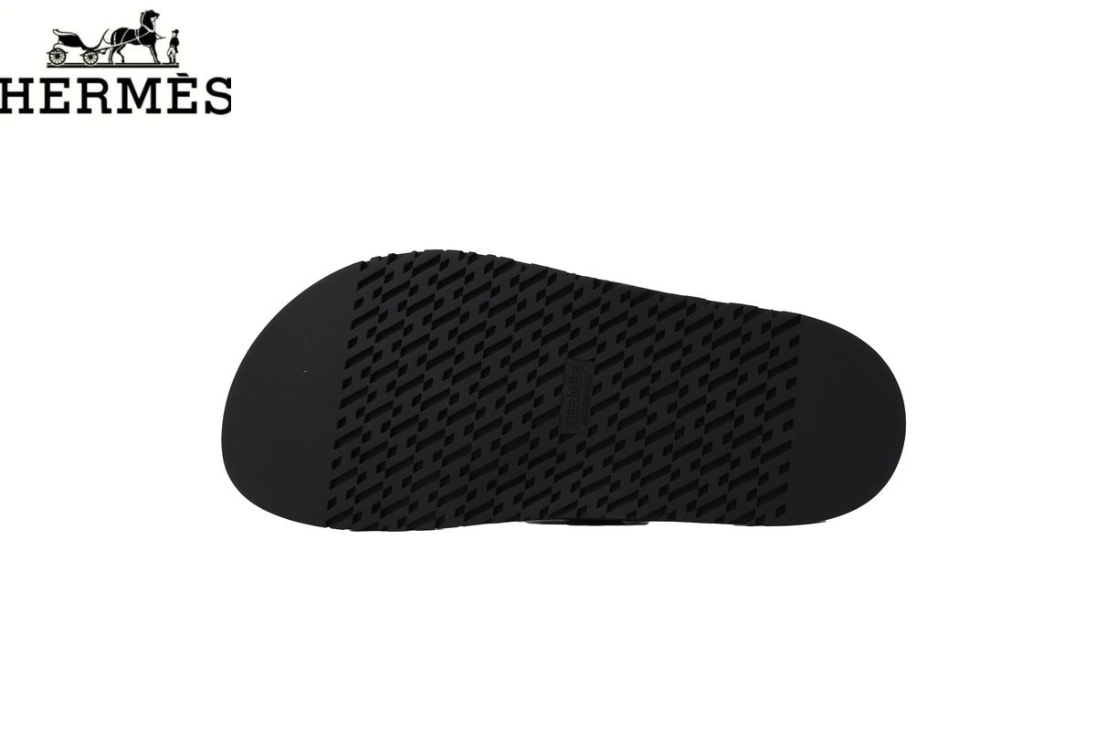 Herm¨¨s Black Leather Flip-Flop Slide with Metal Buckle