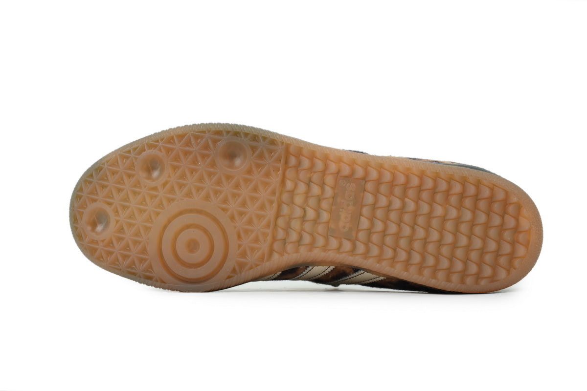 adidas samba  women's shoes  men's samba sneakers adidas samba leopard OG ¨C A Classic Reborn